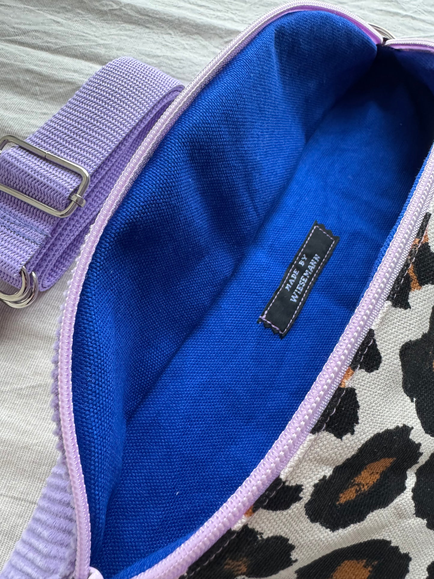 Bauchtasche Cord Regular