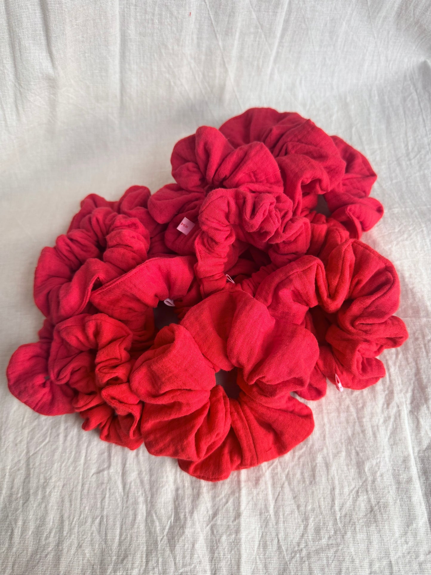 Scrunchie Musselin Rot