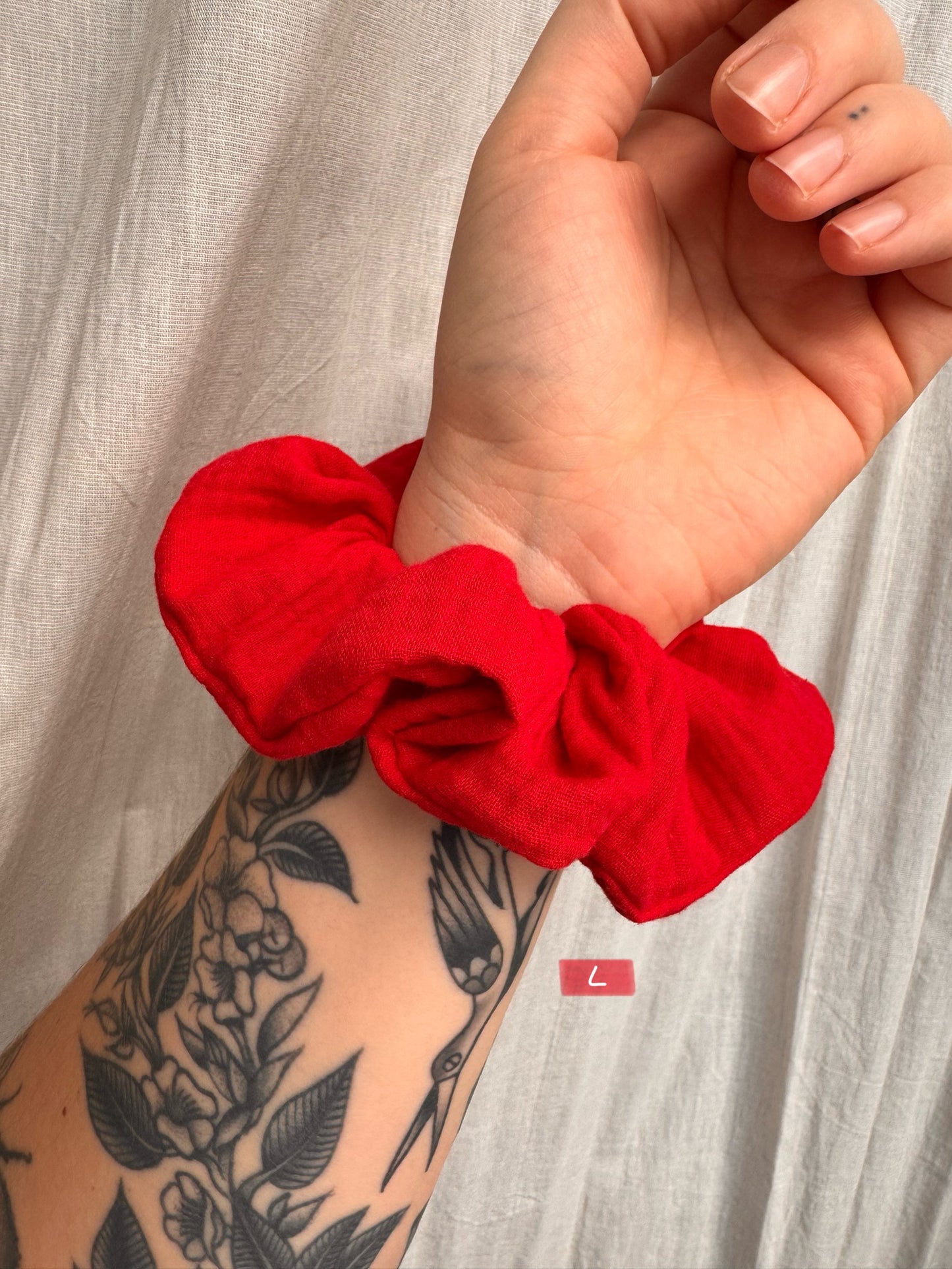 Scrunchie Musselin Rot