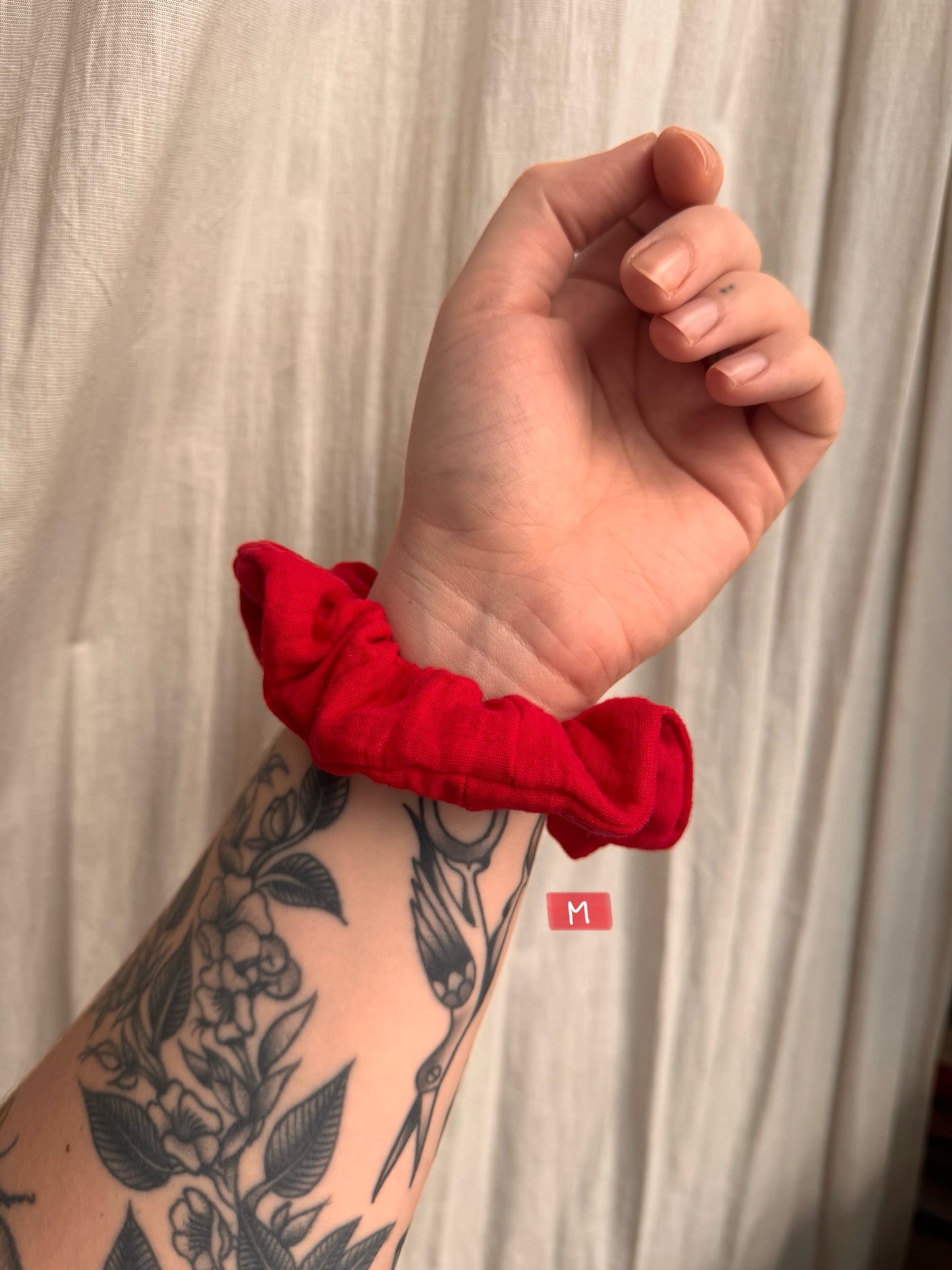 Scrunchie Musselin Rot