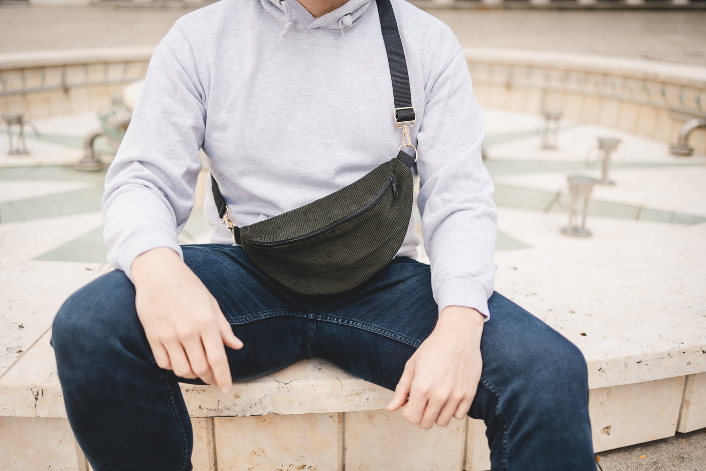 Bauchtasche Cord Regular