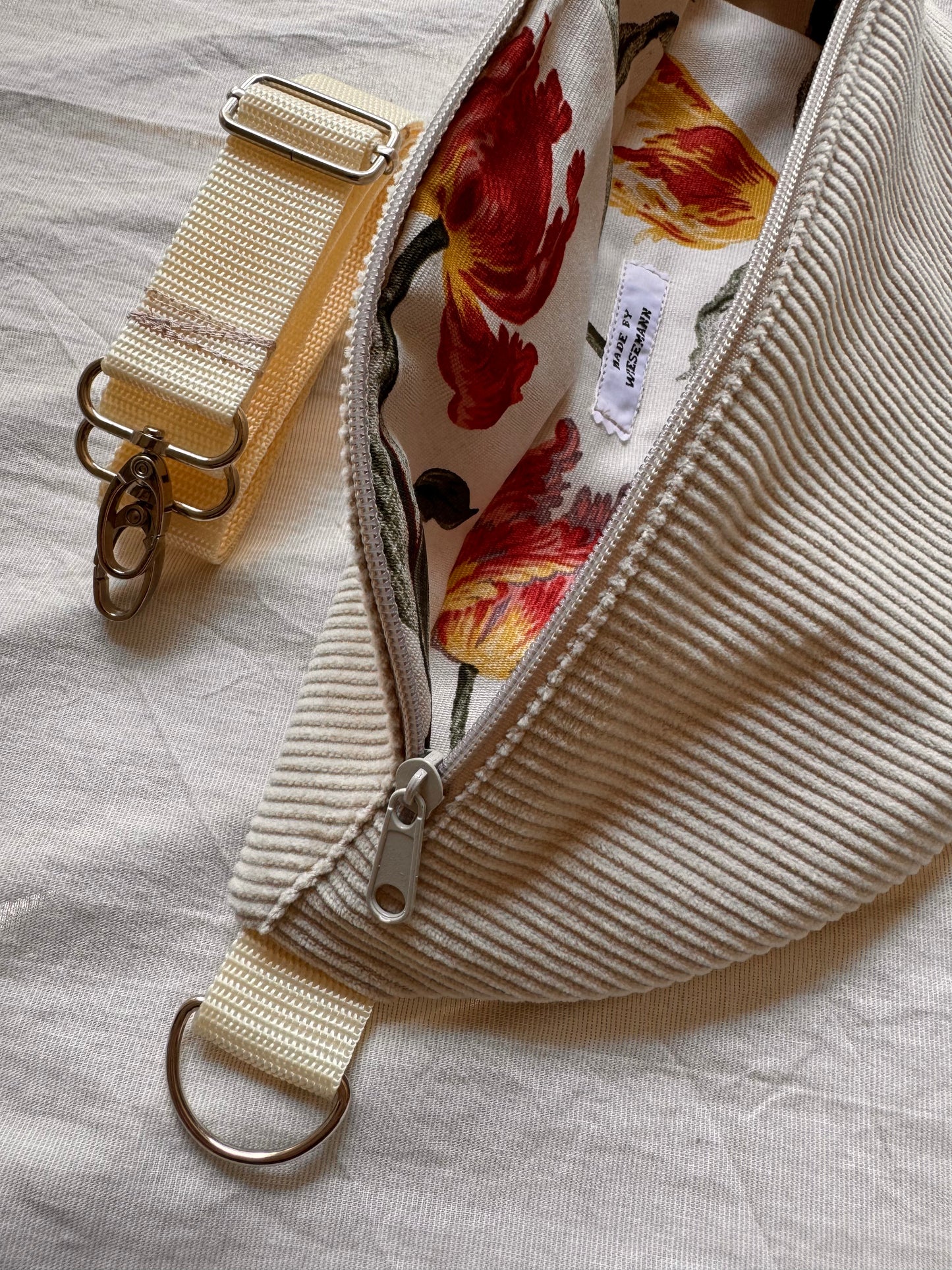 Bauchtasche Cord Regular