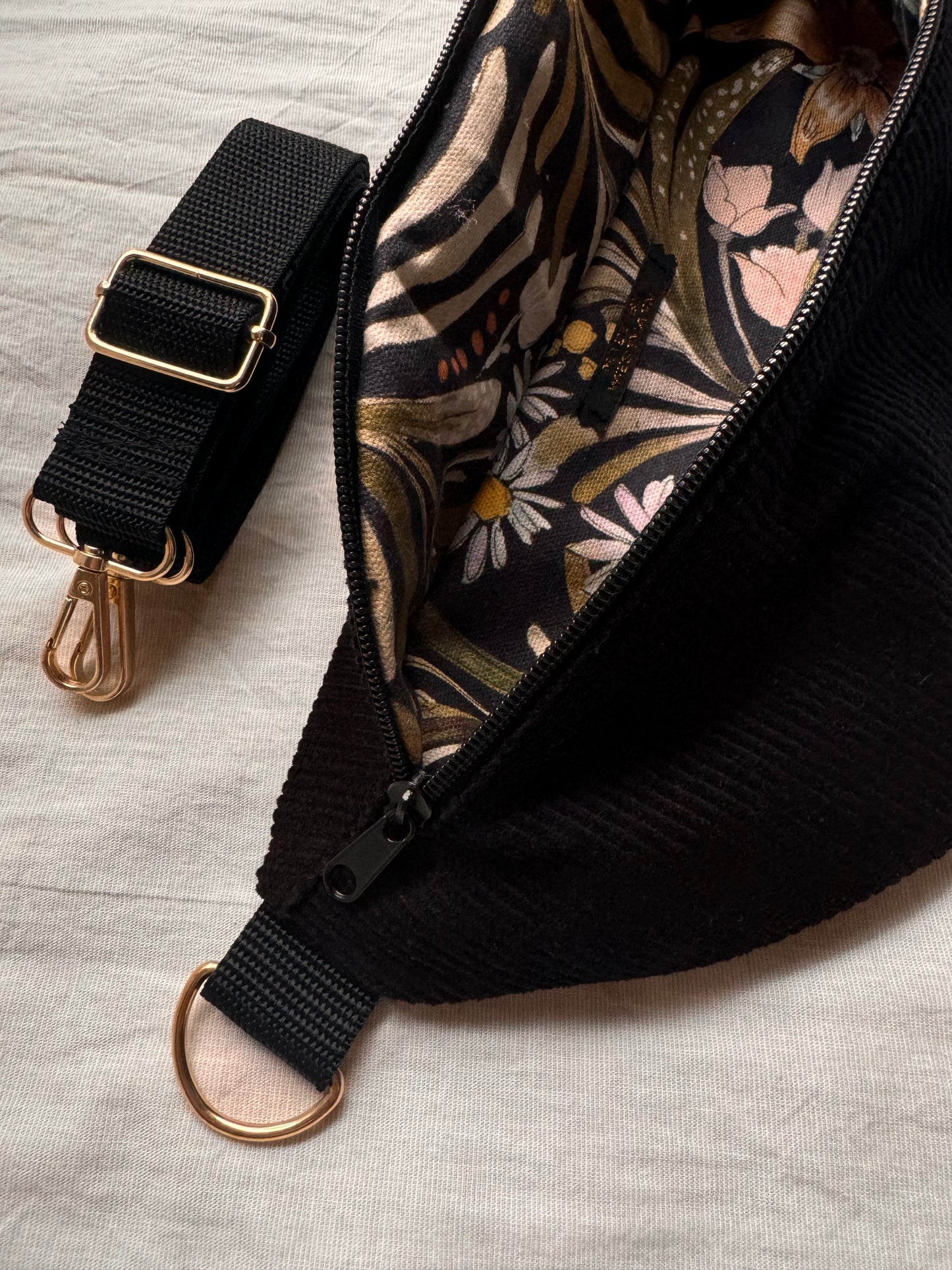 Bauchtasche Cord Regular