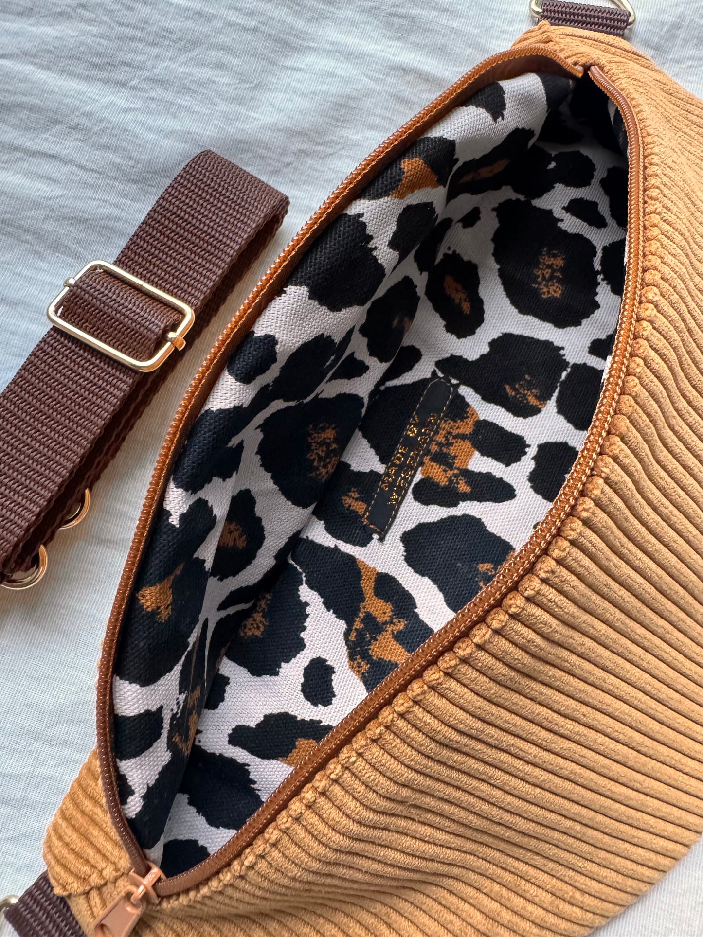 Bauchtasche Cord Regular