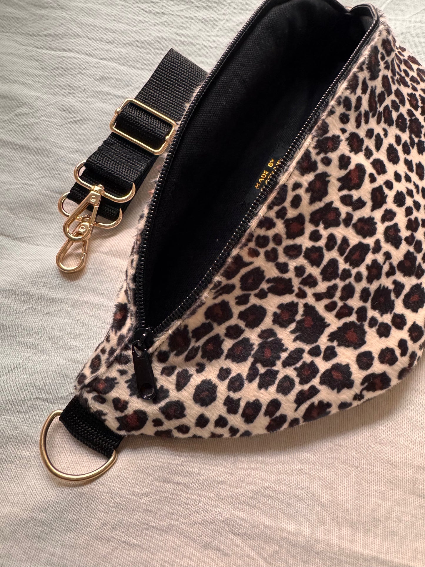 Bauchtasche Plüsch Regular