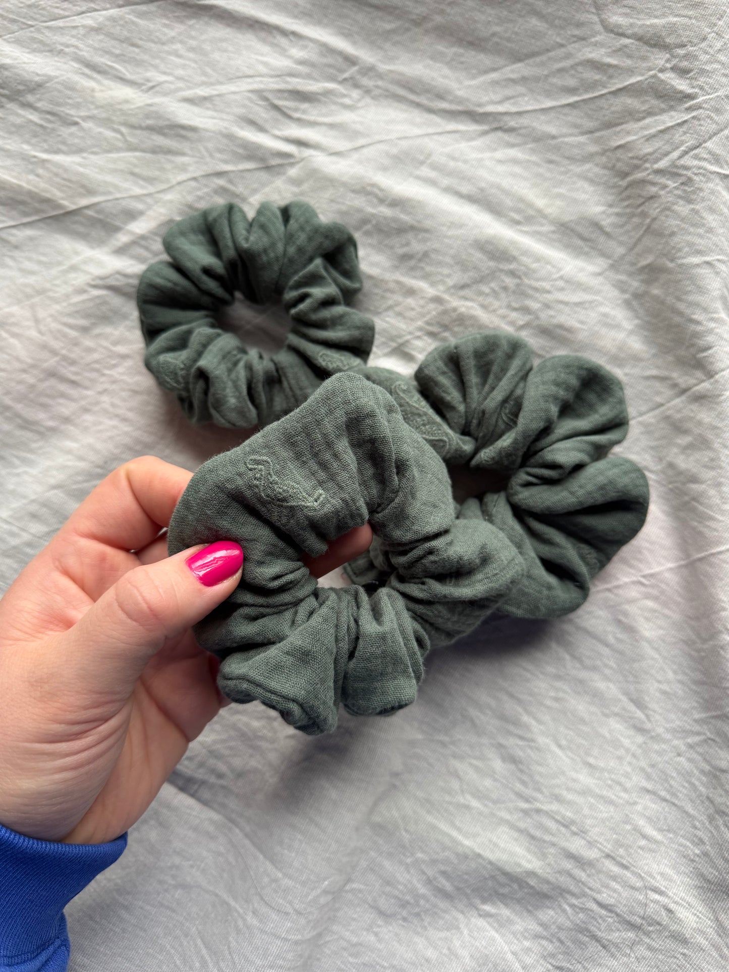 Scrunchie Musselin Dino‘s